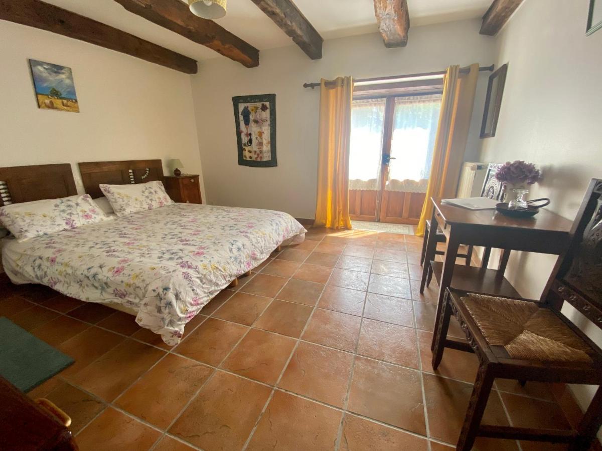 La Charbonniere Bed & Breakfast Mohon Bagian luar foto